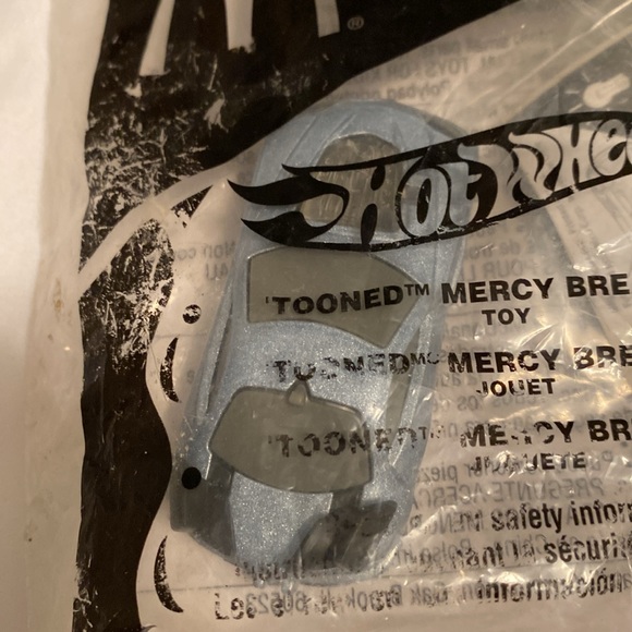 Hot Wheels Tooned Mercy Breaker Happy Meal Toy - Picture 7 of 7